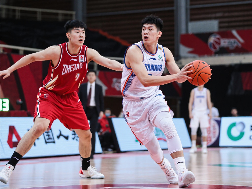 年轻球员和 年轻球员和